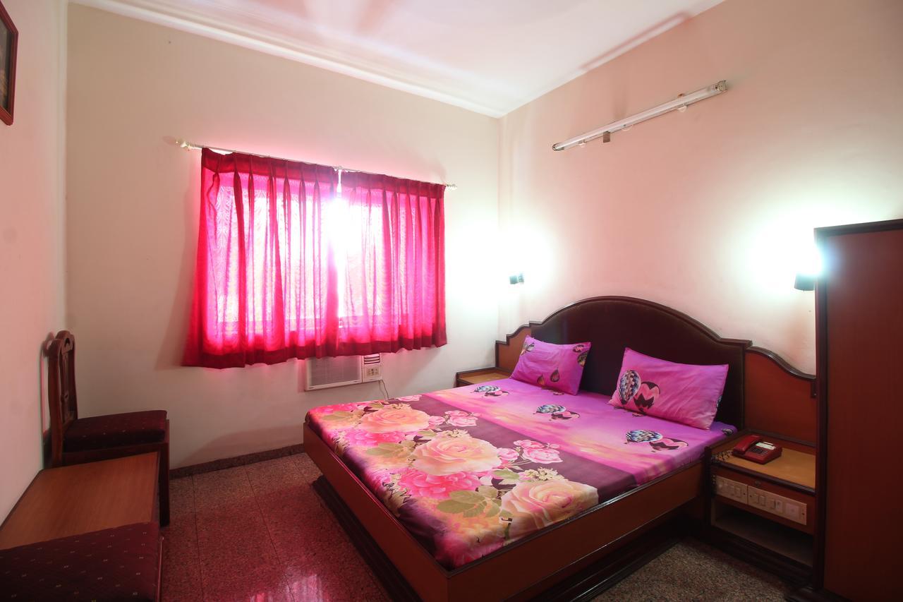 Soubhagya Inn Silvassa Extérieur photo